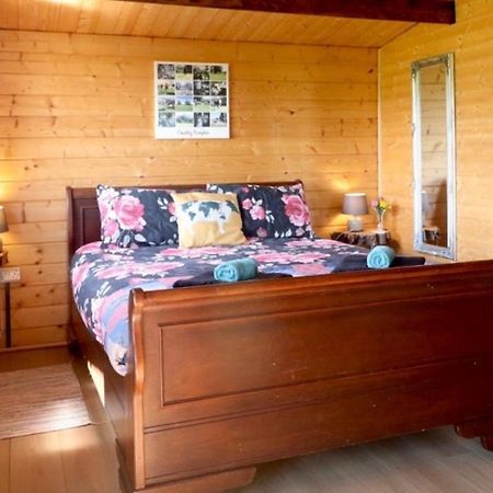 Country Bumpkin - Romantic Couples Stay In Oakhill Cabin Eksteriør billede