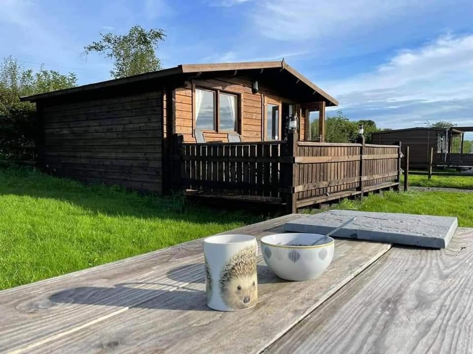 Country Bumpkin - Romantic Couples Stay In Oakhill Cabin Eksteriør billede