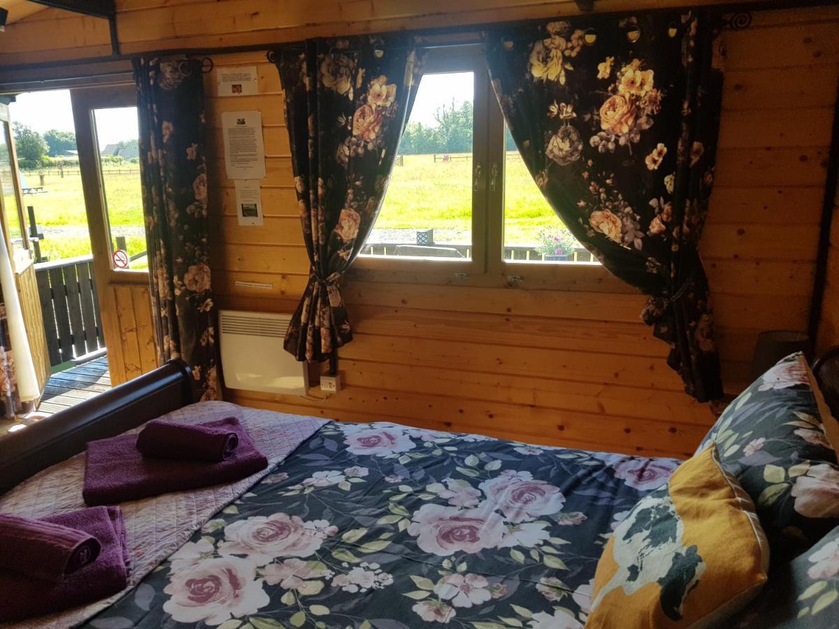 Country Bumpkin - Romantic Couples Stay In Oakhill Cabin Eksteriør billede