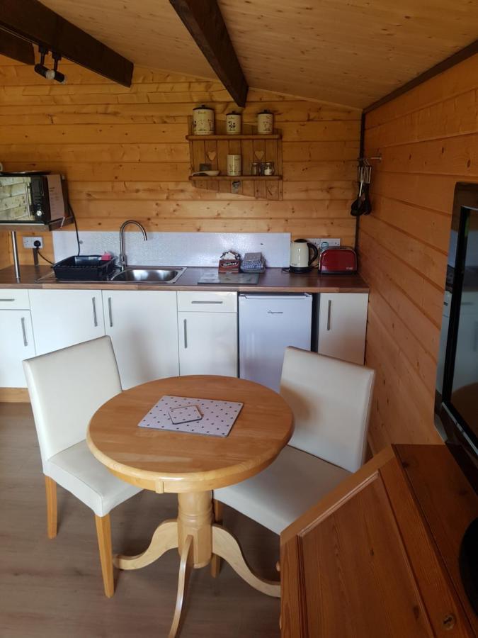 Country Bumpkin - Romantic Couples Stay In Oakhill Cabin Eksteriør billede